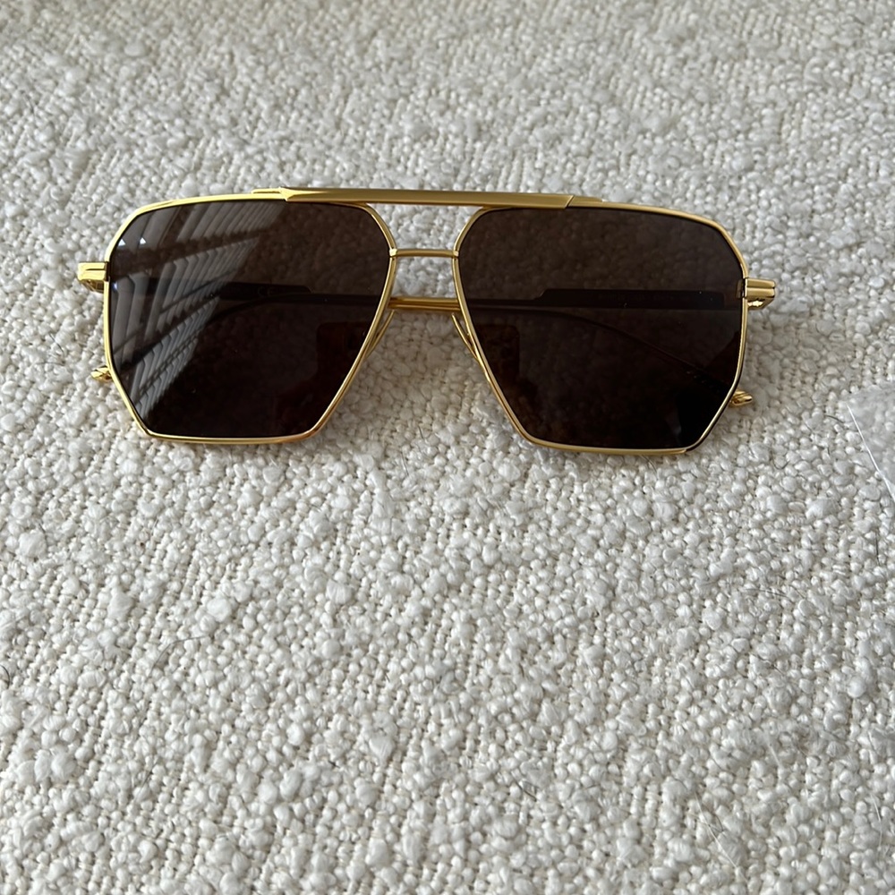 Authentic Bottega Veneta aviator sunglasses
